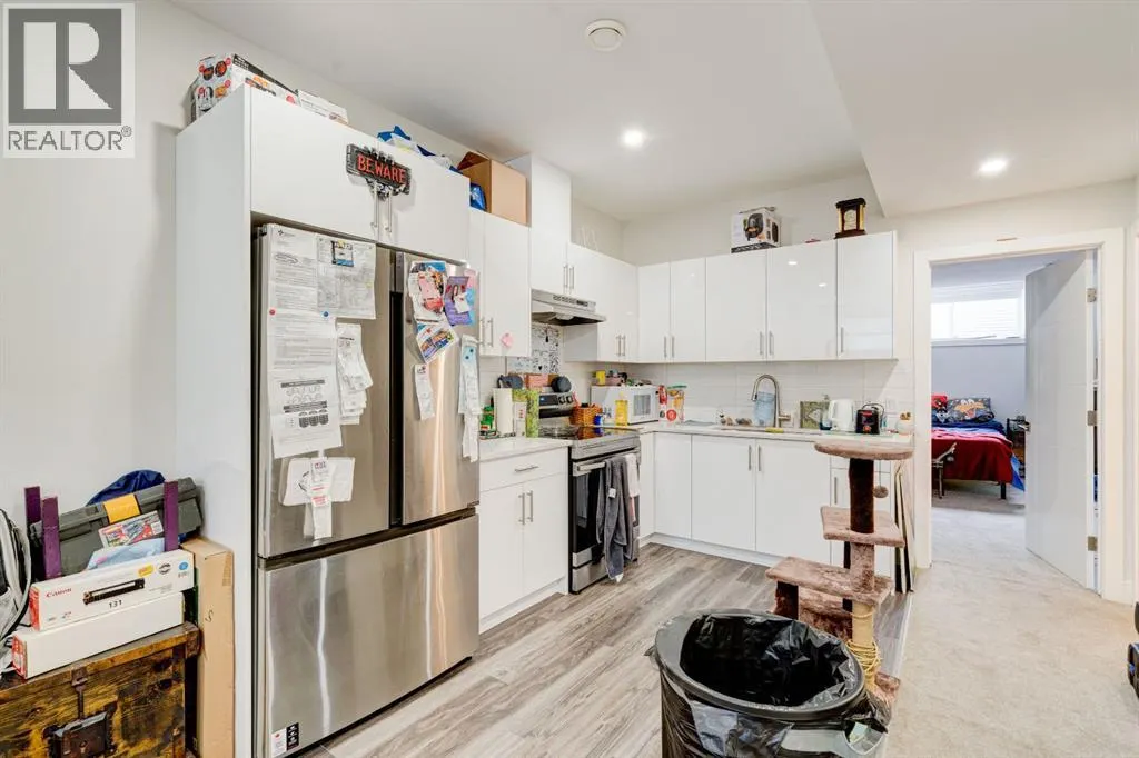 2020, 40 Street Street