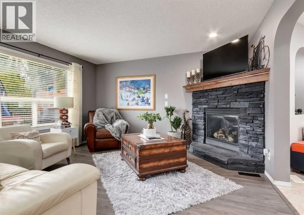 47 Brightonstone Grove SE