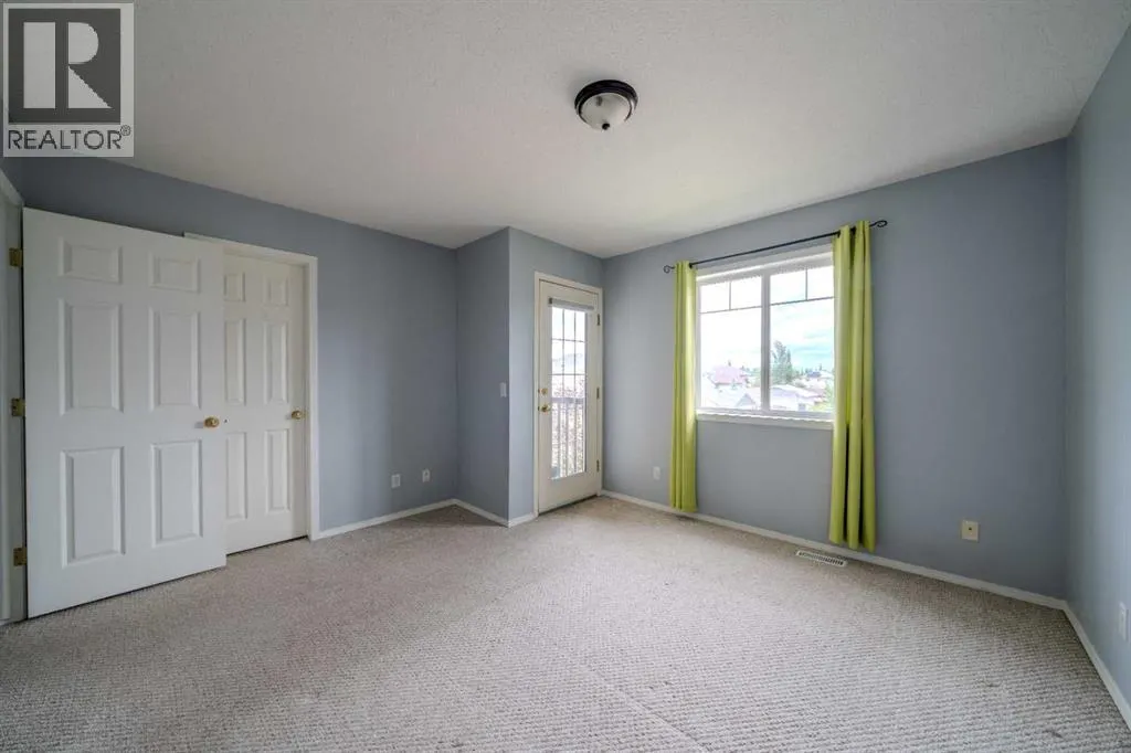 61 Everstone Avenue SW