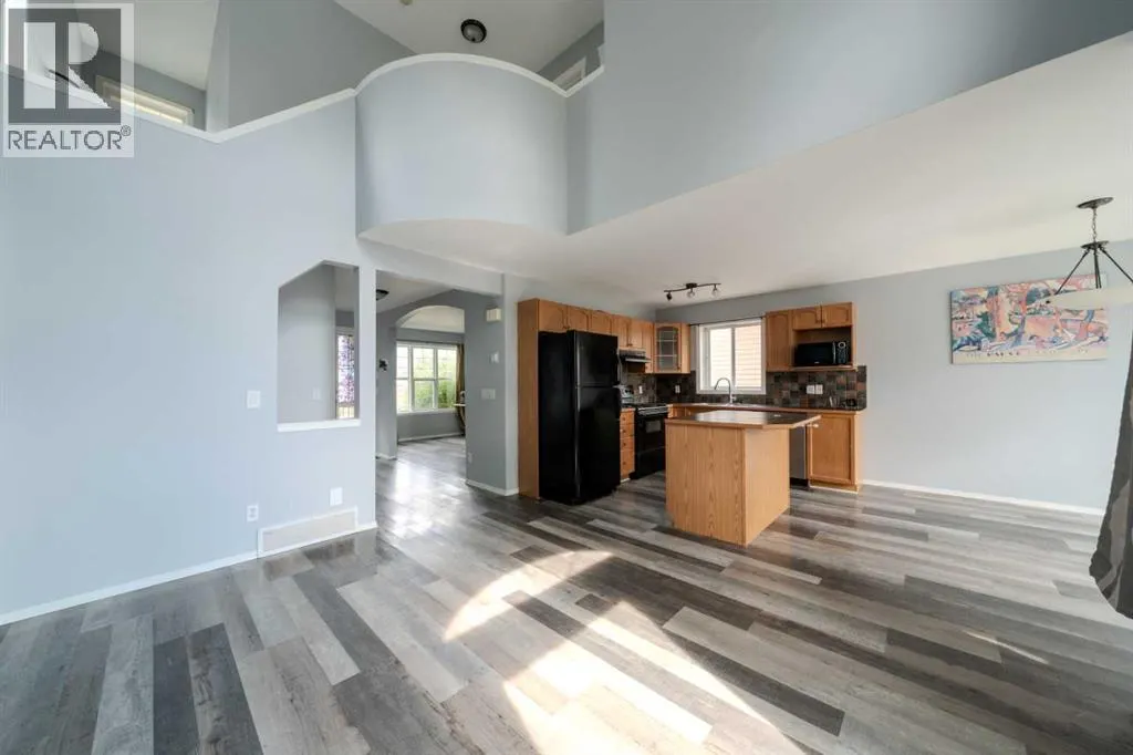 61 Everstone Avenue SW