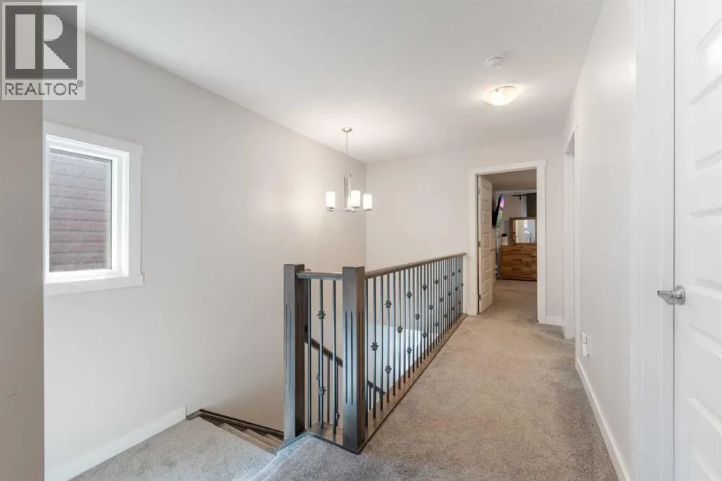 28 Sage Hill Crescent NW