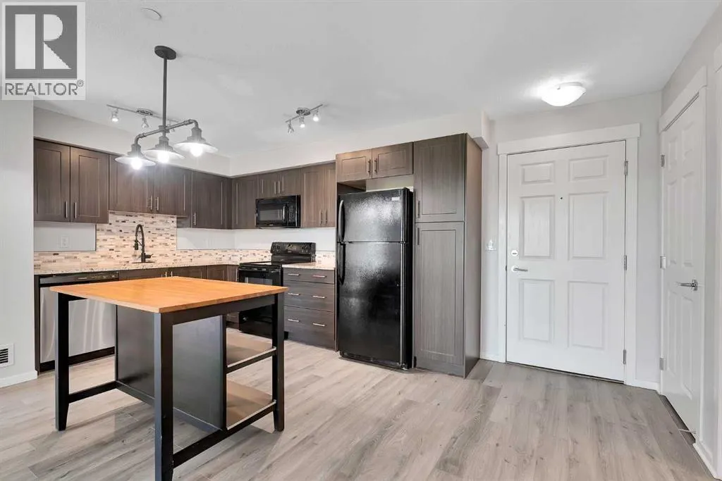 4106, 99 Copperstone Park SE