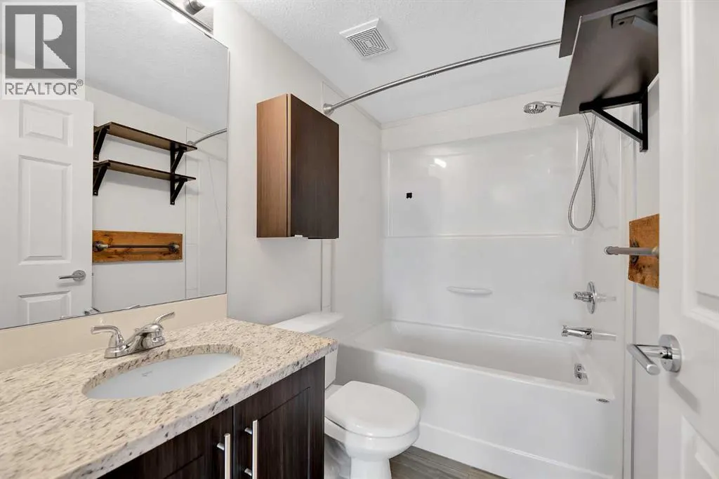 4106, 99 Copperstone Park SE