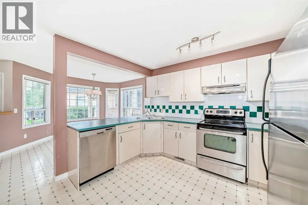 228 Scenic Acres Terrace NW