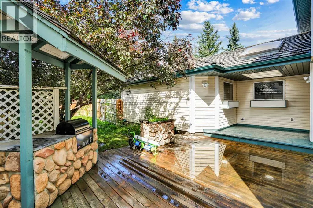 20 Chaparral Drive SE