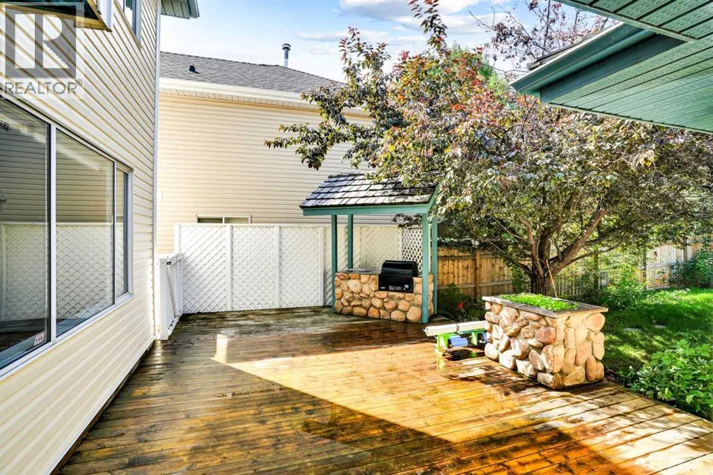 20 Chaparral Drive SE