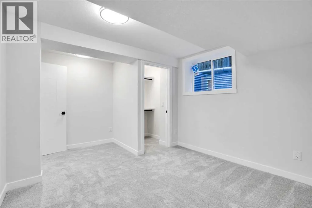 20 Chaparral Drive SE