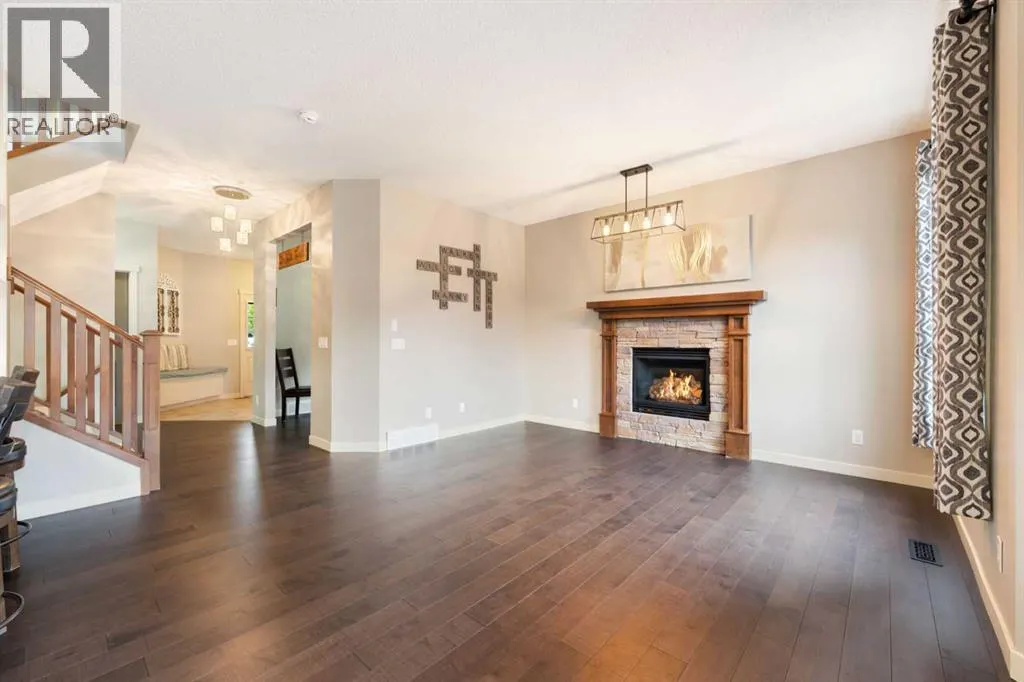 7 Westridge Green