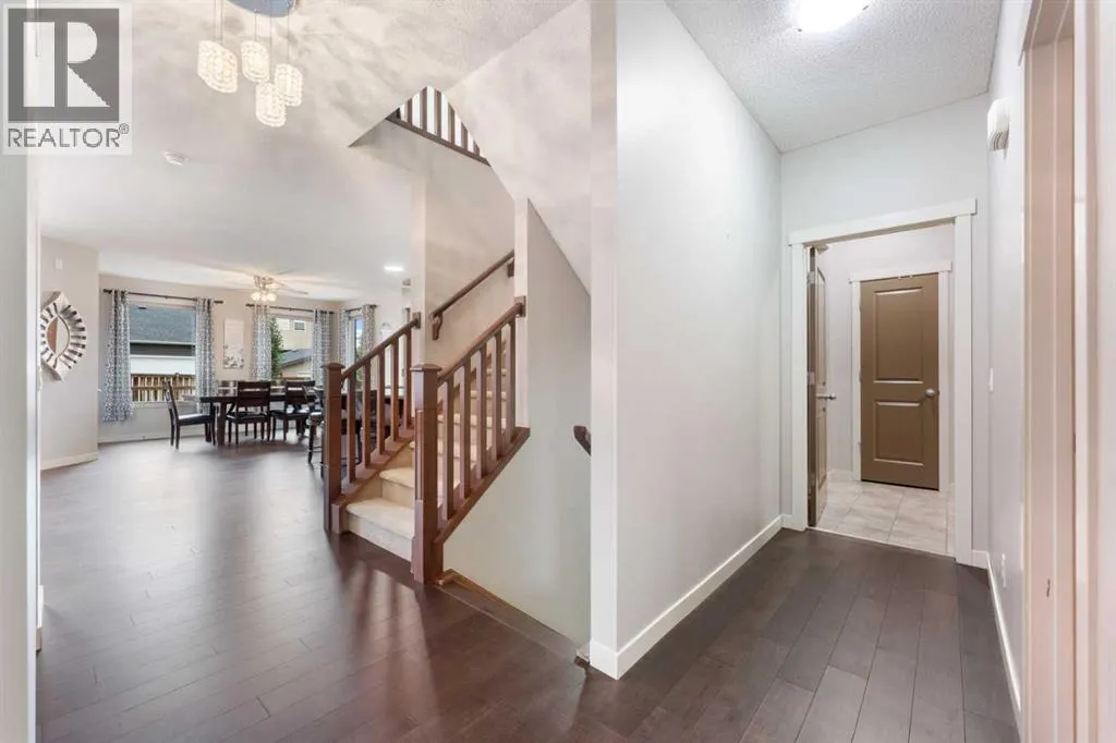7 Westridge Green