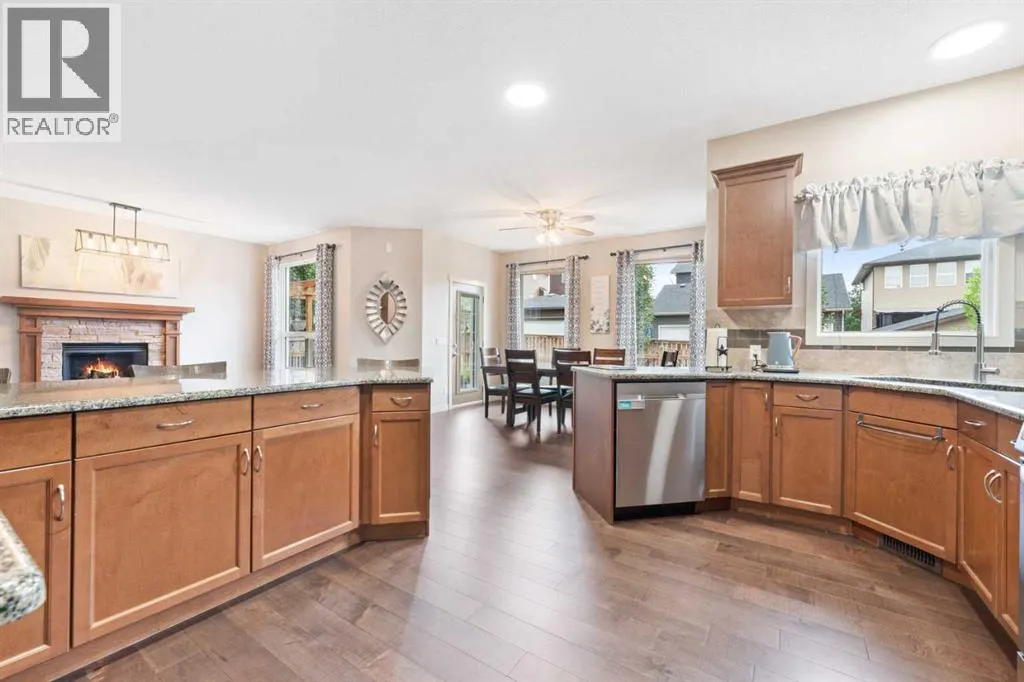 7 Westridge Green
