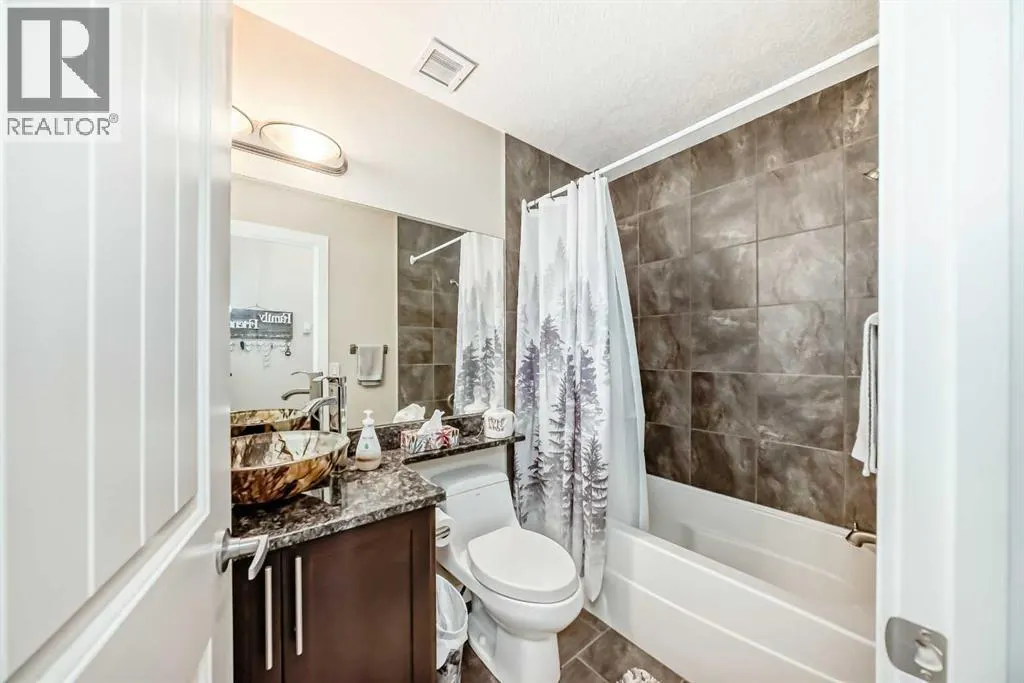 314, 1005B Westmount Drive