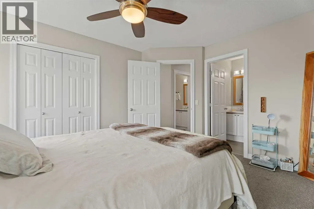 26 Crystal Shores Crescent