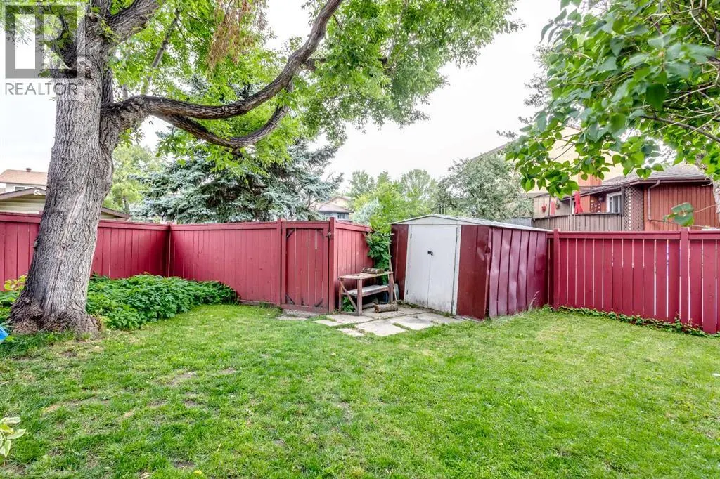 119 Whiteridge Place NE