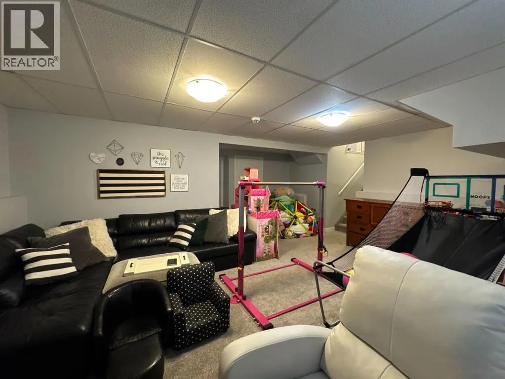 12 Rutherford Drive