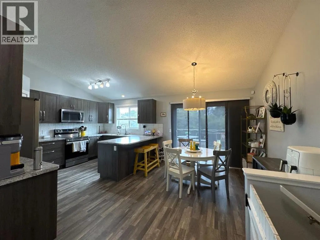 12 Rutherford Drive
