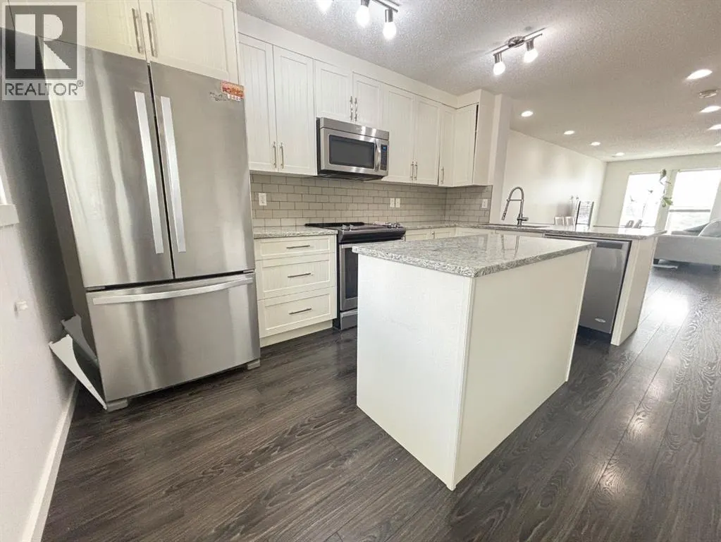 1513, 2400 Ravenswood View SE