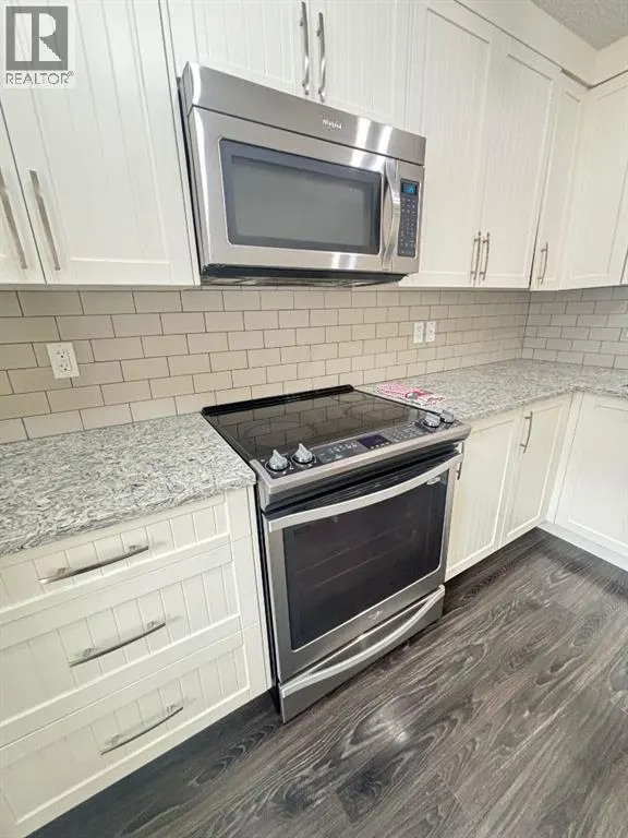 1513, 2400 Ravenswood View SE