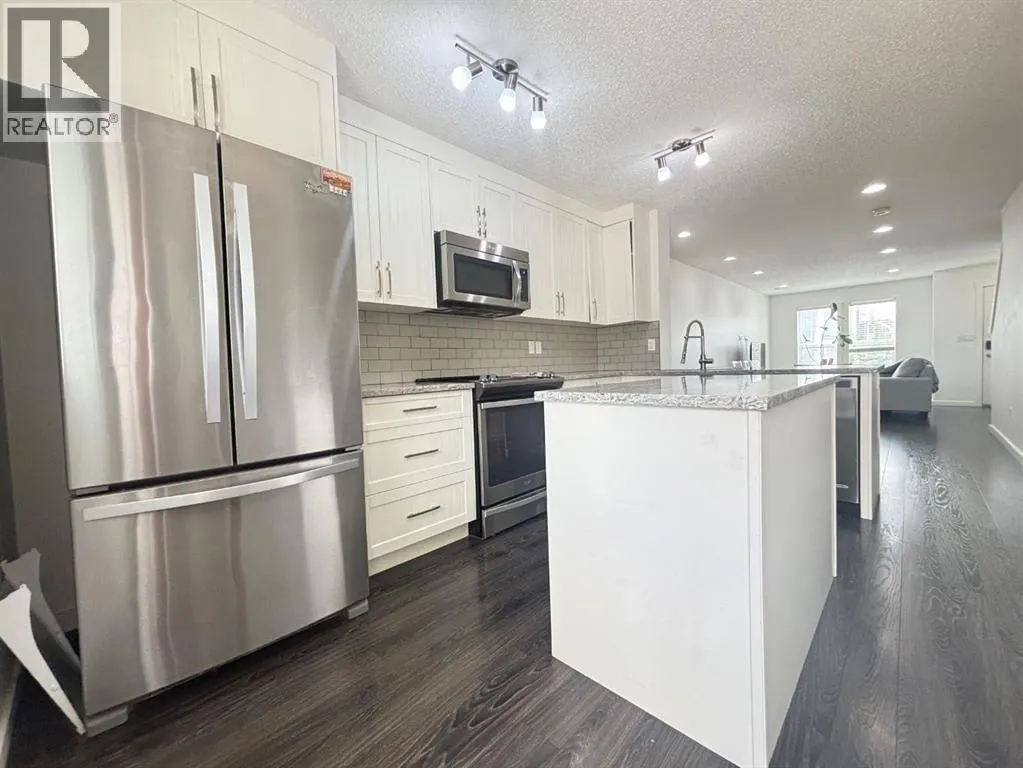 1513, 2400 Ravenswood View SE
