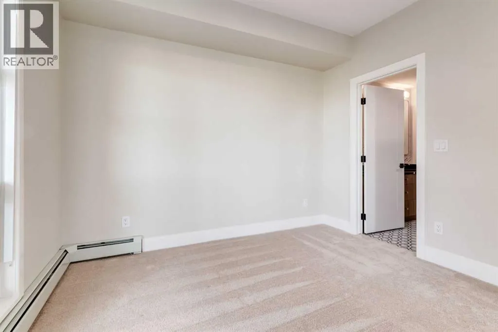 302, 330 Dieppe Drive SW