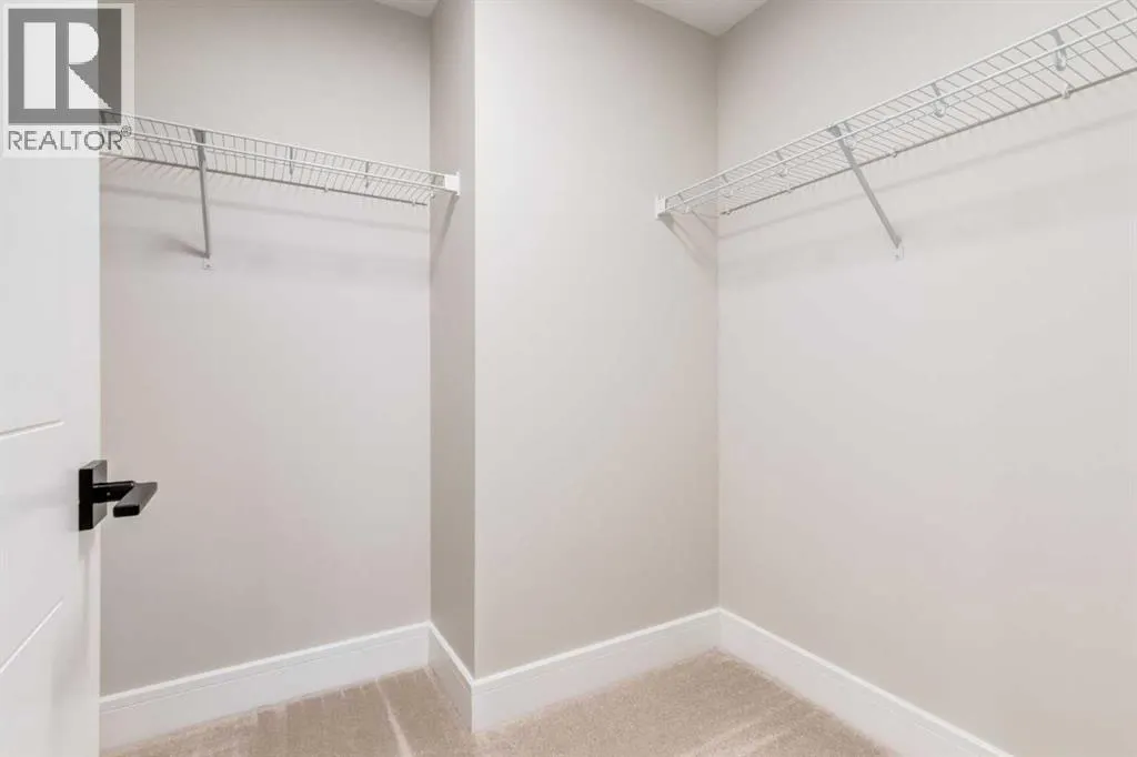 302, 330 Dieppe Drive SW