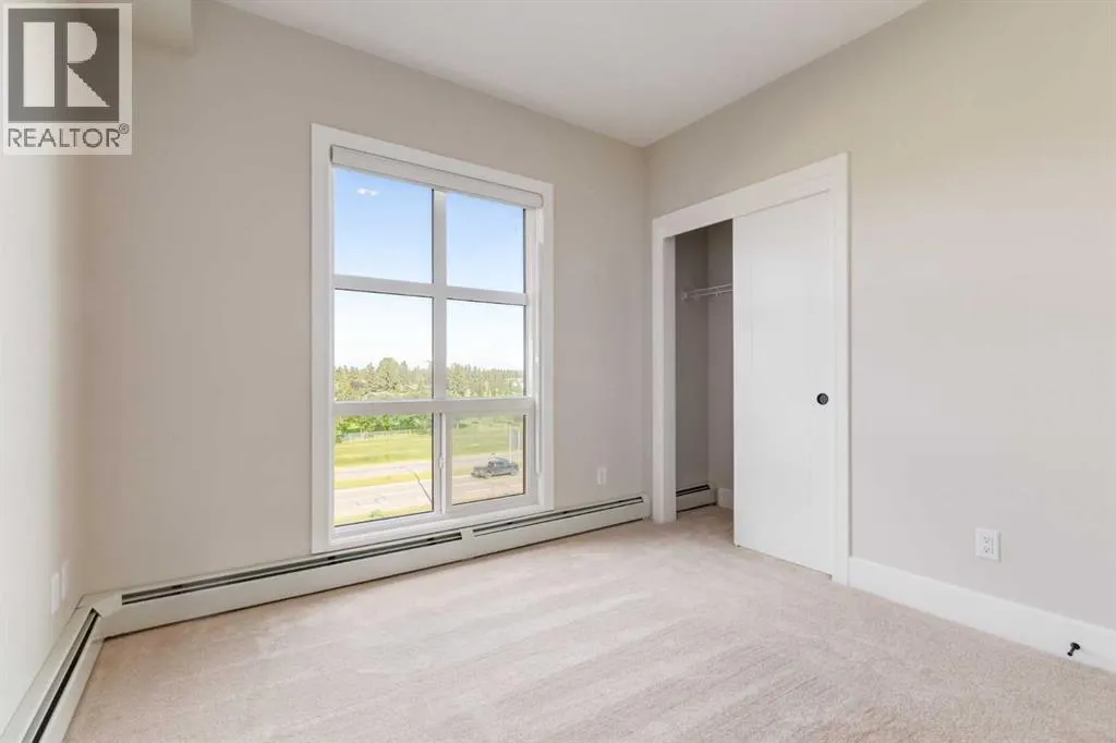 302, 330 Dieppe Drive SW