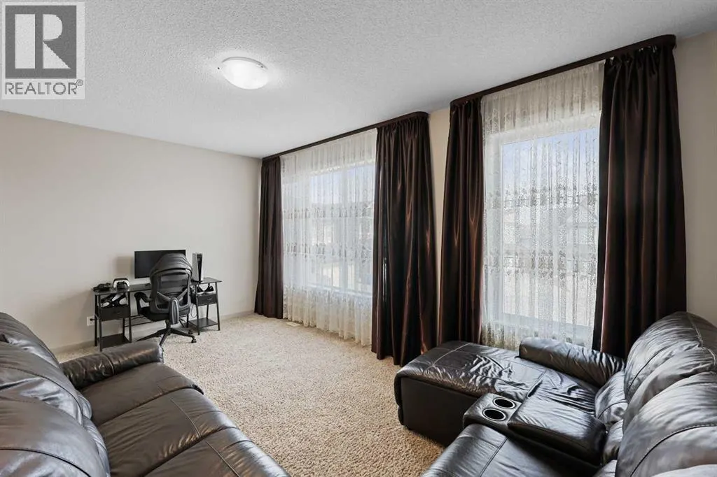20 Walden View SE