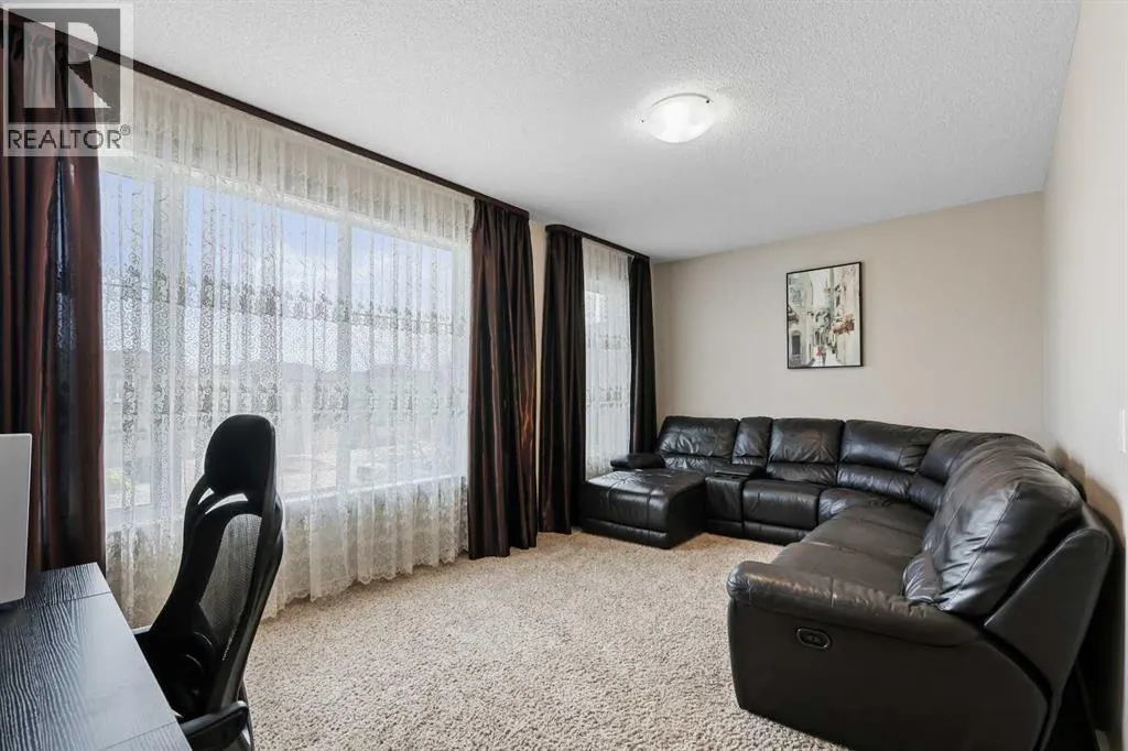 20 Walden View SE