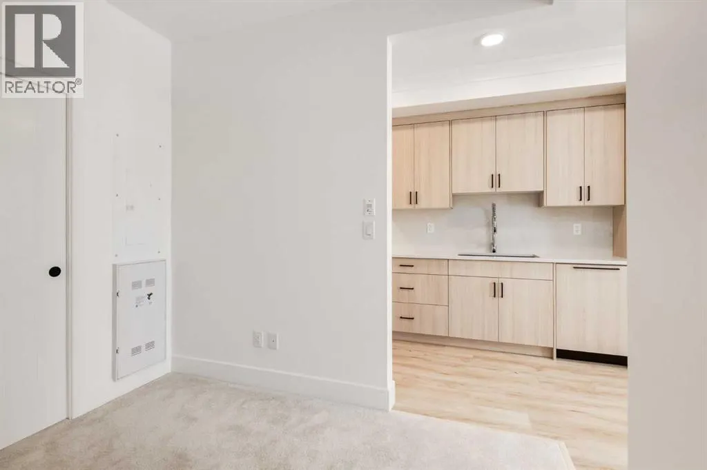 117, 330 Dieppe Drive SW