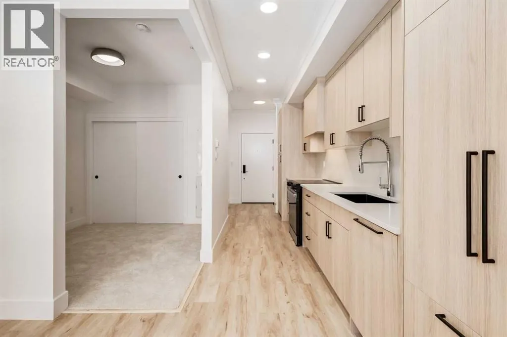 117, 330 Dieppe Drive SW