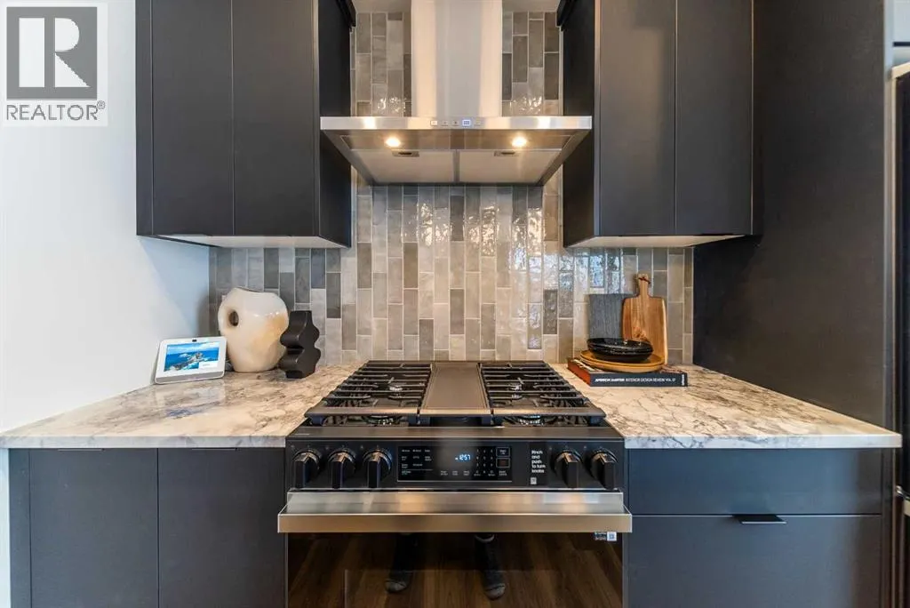215, 380 Seton Villas