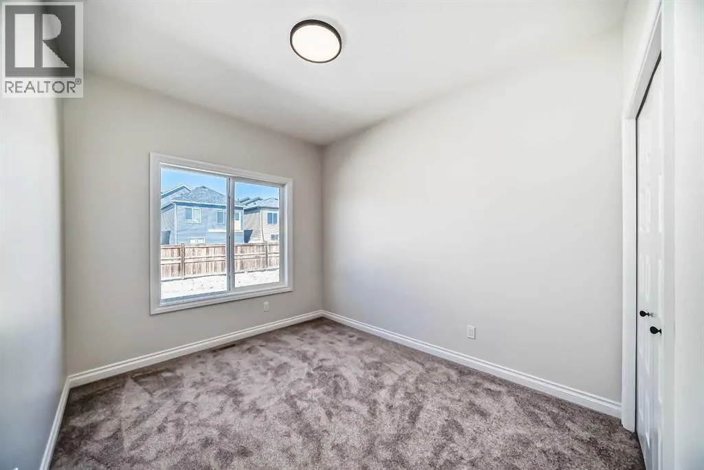 375 Homestead Grove NE