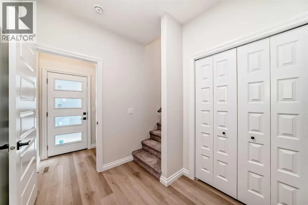 375 Homestead Grove NE