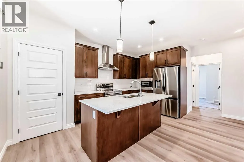 375 Homestead Grove NE