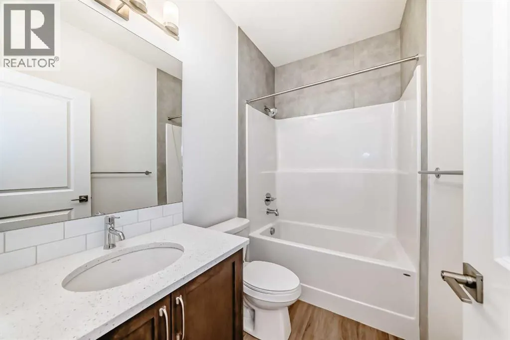 367 Homestead Grove NE