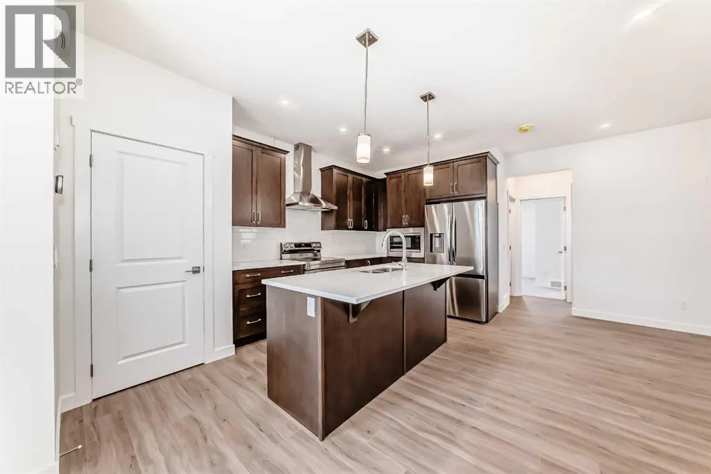 367 Homestead Grove NE