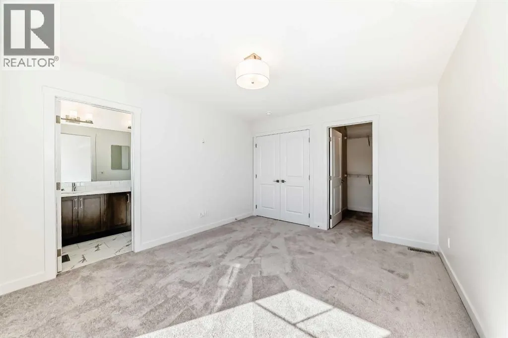 367 Homestead Grove NE