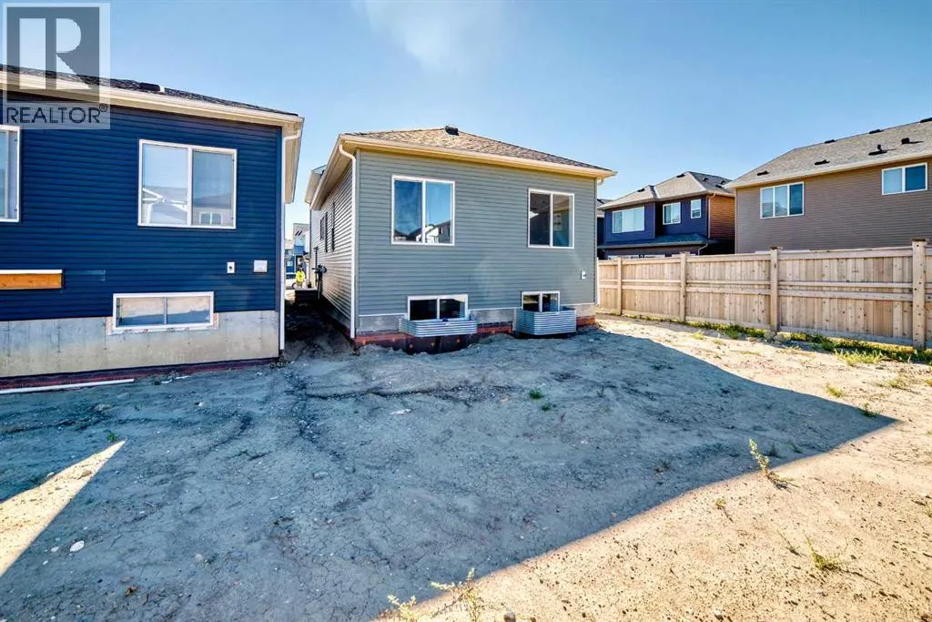 367 Homestead Grove NE