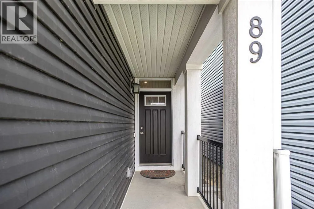 89 howse Common NE