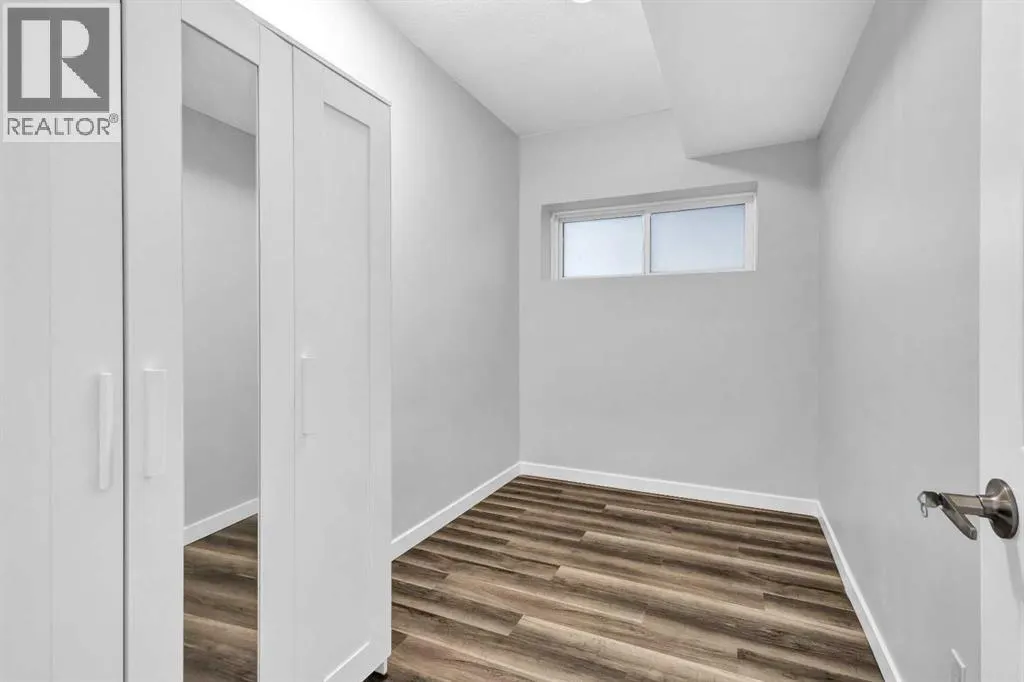 89 howse Common NE