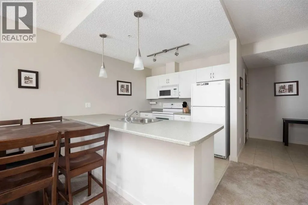 304, 136D Sandpiper Road