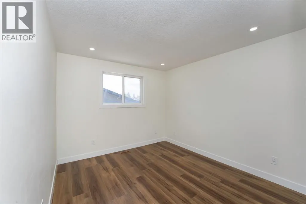 140 Whitworth Way