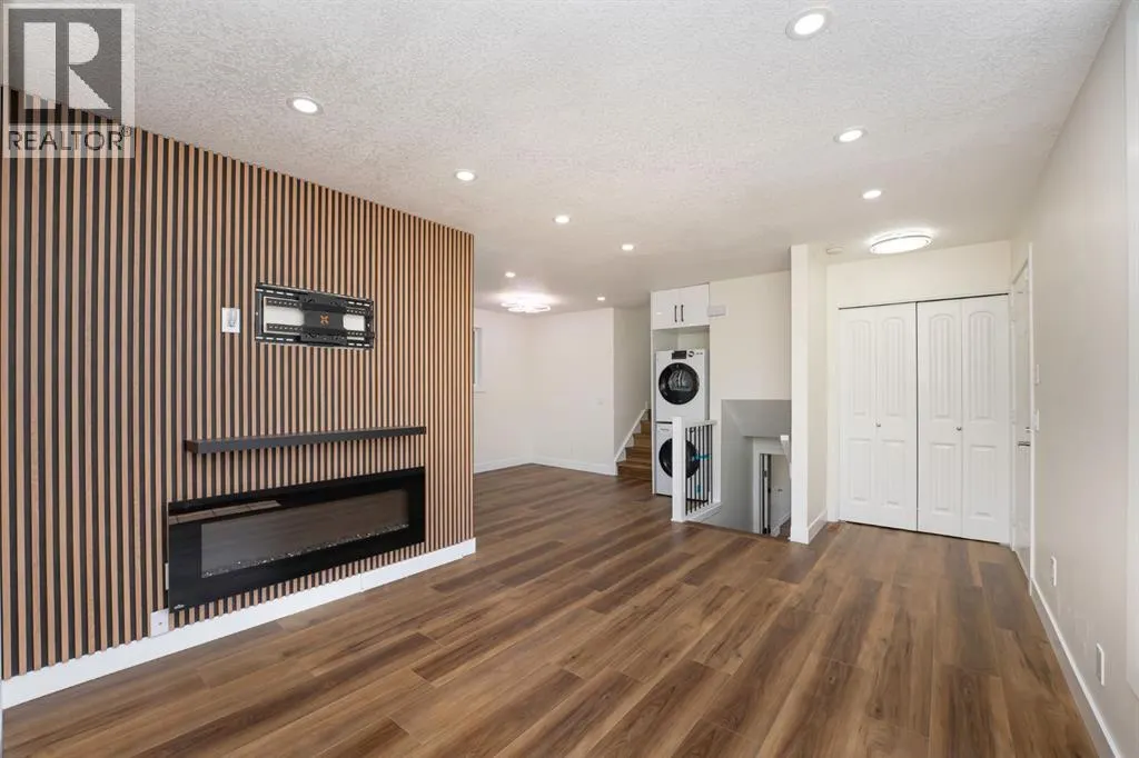 140 Whitworth Way