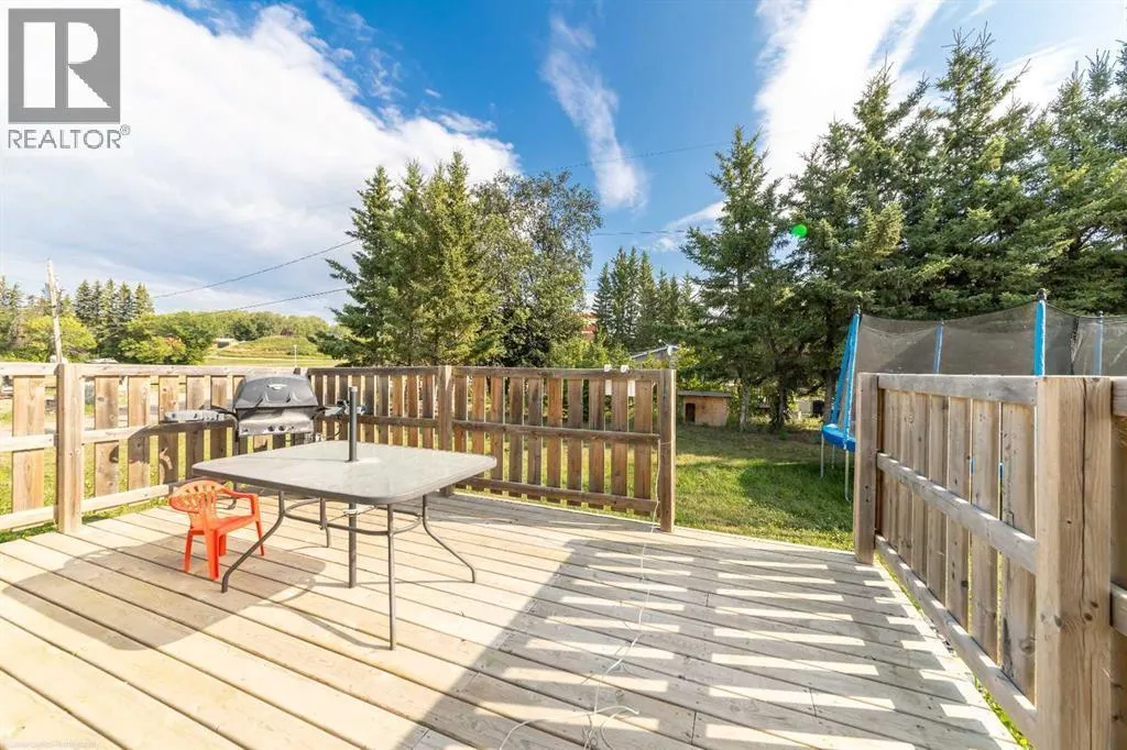 26 Hillmond Avenue