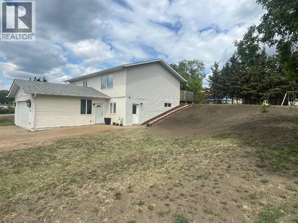 26 Hillmond Avenue