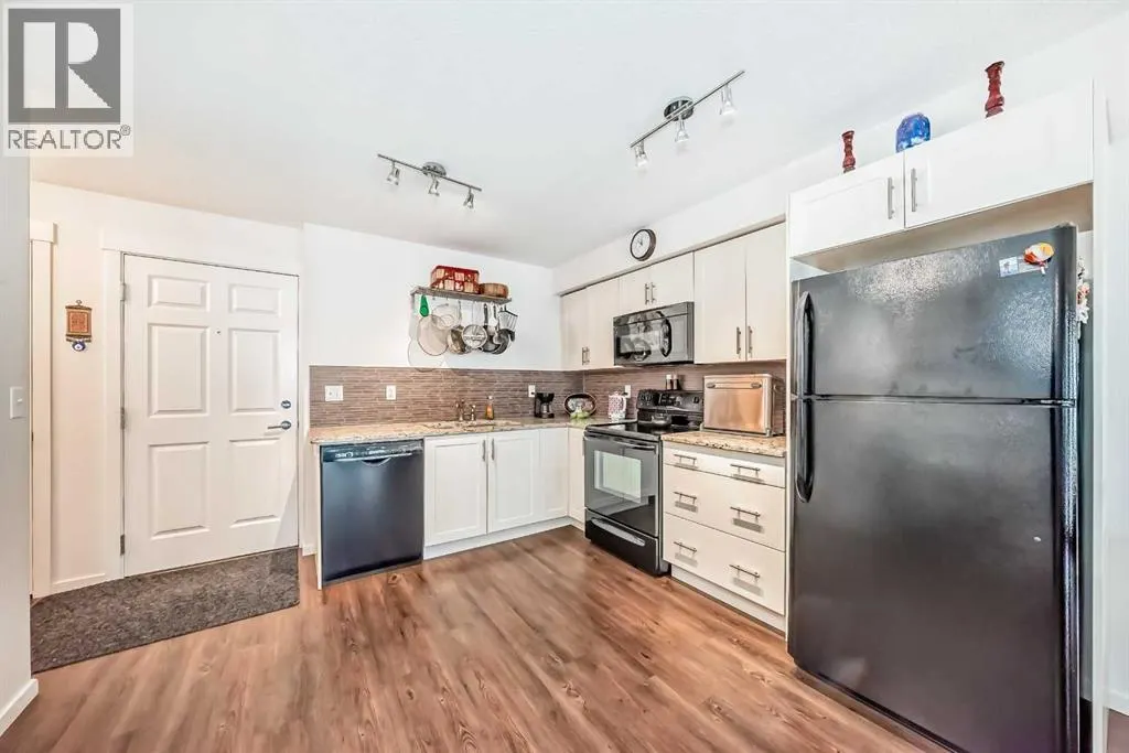 6315, 755 Copperpond Boulevard SE