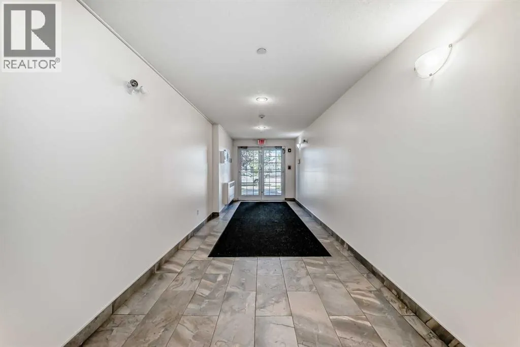 6315, 755 Copperpond Boulevard SE
