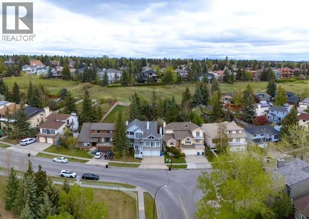 164 Hawksbrow Drive NW