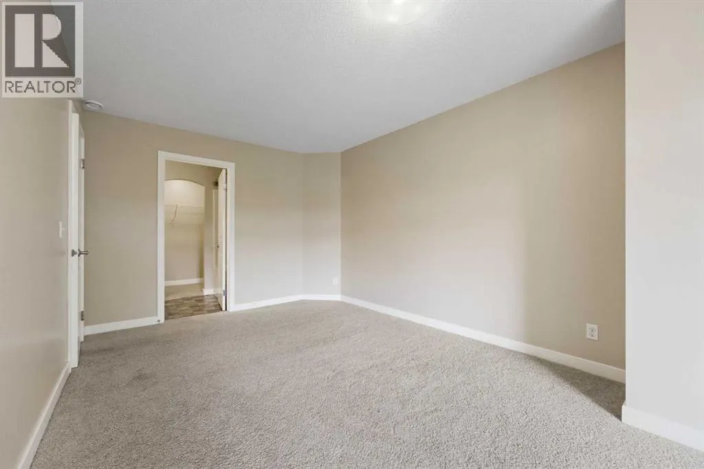 2203, 230 Eversyde Boulevard SW