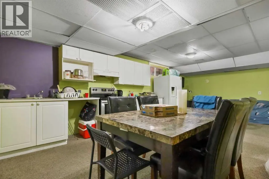 140 Coventry Green NE