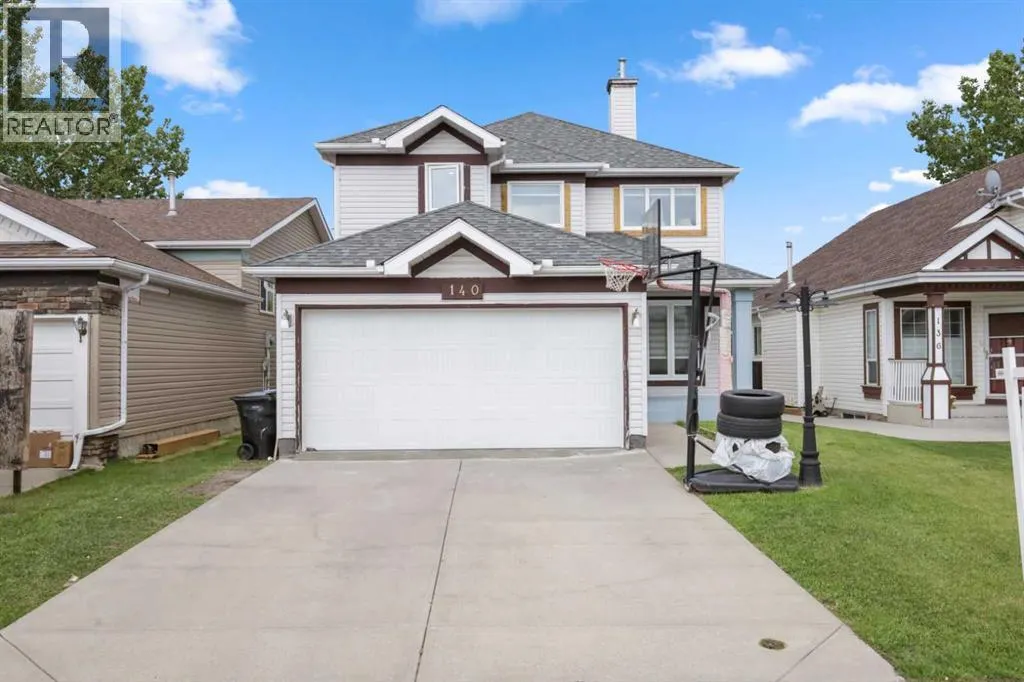 140 Coventry Green NE